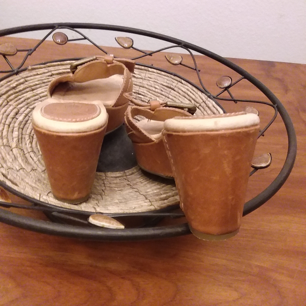 Frye sandals - Picture 5 of 13